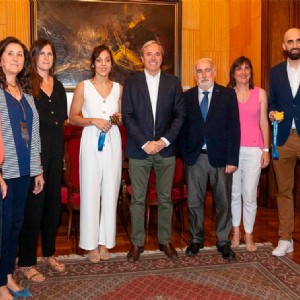 El Ayuntamiento felicita a Cristina Ouviña, campeona de Europa de baloncesto
