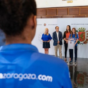 El Ayuntamiento muestra su apoyo al Sala Zaragoza en su segunda temporada en Primera División femenina
