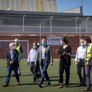 El Campo Municipal de Fútbol César Láinez de Santa Isabel contará con nuevos vestuarios en el mes de julio.