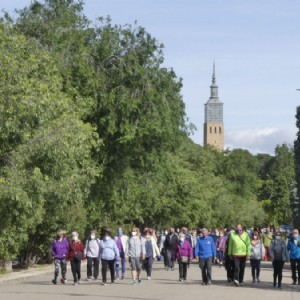 Zaragoza Deporte reanuda su programa de andadas guiadas para mayores de 55 años. Foto: Os Andarines