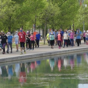 Zaragoza Deporte reanuda su programa de andadas guiadas para mayores de 55 años. Foto: Os Andarines