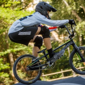 El Parque Grande José Antonio Labordeta estrena el circuito pump track para bicicletas y una nueva zona de juegos infantiles