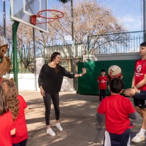 400 escolares practican deporte con el proyecto 3Pies, impulsado por la Fundación Basket Zaragoza con el apoyo de Zaragoza Deporte