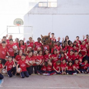 400 escolares practican deporte con el proyecto 3Pies, impulsado por la Fundación Basket Zaragoza con el apoyo de Zaragoza Deporte