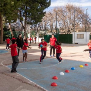 400 escolares practican deporte con el proyecto 3Pies, impulsado por la Fundación Basket Zaragoza con el apoyo de Zaragoza Deporte