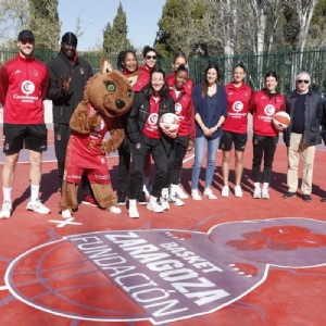 El barrio de Las Fuentes estrena nueva cancha de baloncesto al aire libre