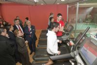 El alcalde de Zaragoza, Juan Alberto Belloch, y el Consejero de Fomento y Deportes, Manu Blasco, han visitado esta mañana el CDM Duquesa Villahermosa