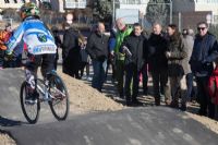 Parque Goya estrena su nuevo pump-track, un circuito de saltos para bicicletas adaptado a todos los niveles. Foto: Dani Marcos