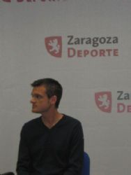 David Costante (Running atletismo) en la rueda de prensa de la XI Media Maratón «Ciudad de Zaragoza»